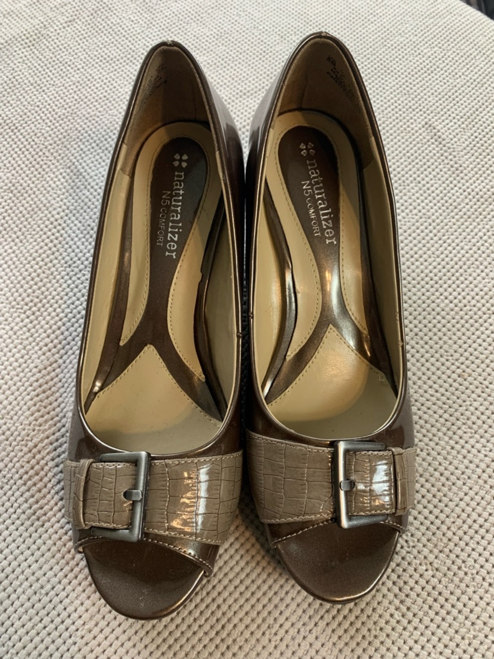 Naturalizer Brown Croc-Texture Peep-Toe Heels with Buckle Size 8 Office